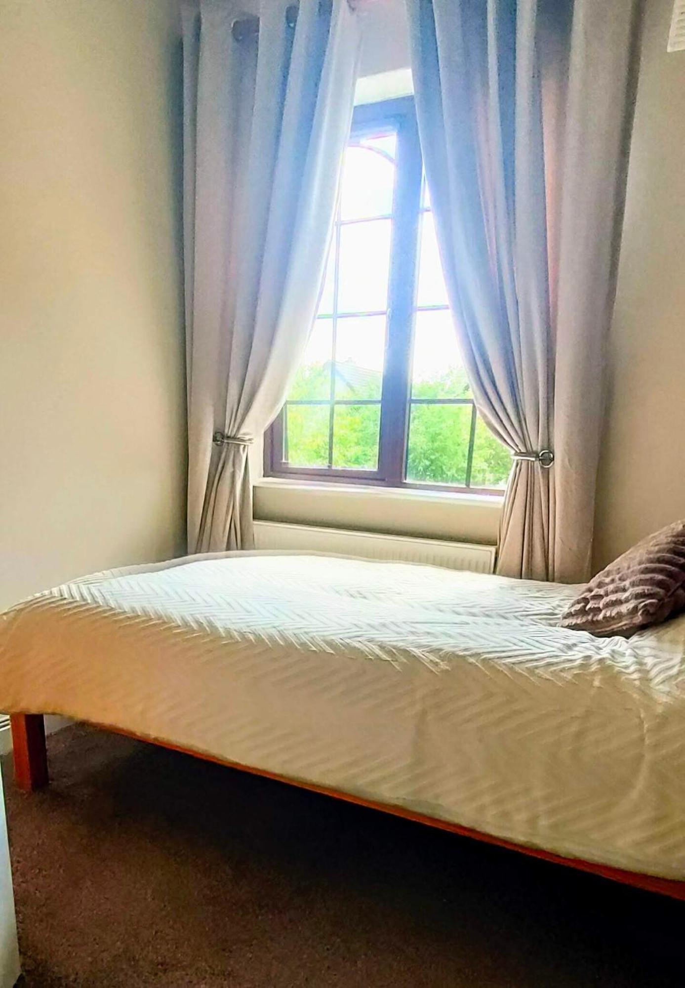 Rynn Haven - Enchanting Townhouse Lough Rynn Mohill Esterno foto