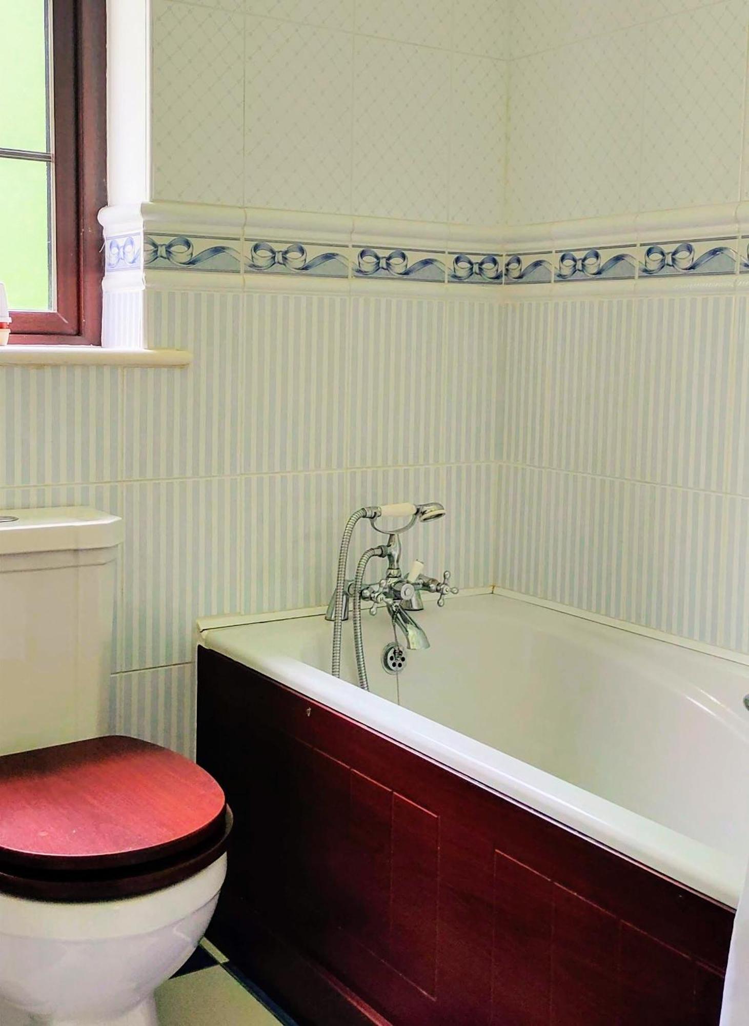 Rynn Haven - Enchanting Townhouse Lough Rynn Mohill Esterno foto